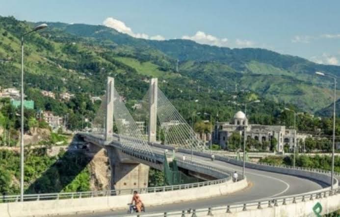 Bridge over the Neelum River in Muzaffarabad, Azad Kashmir