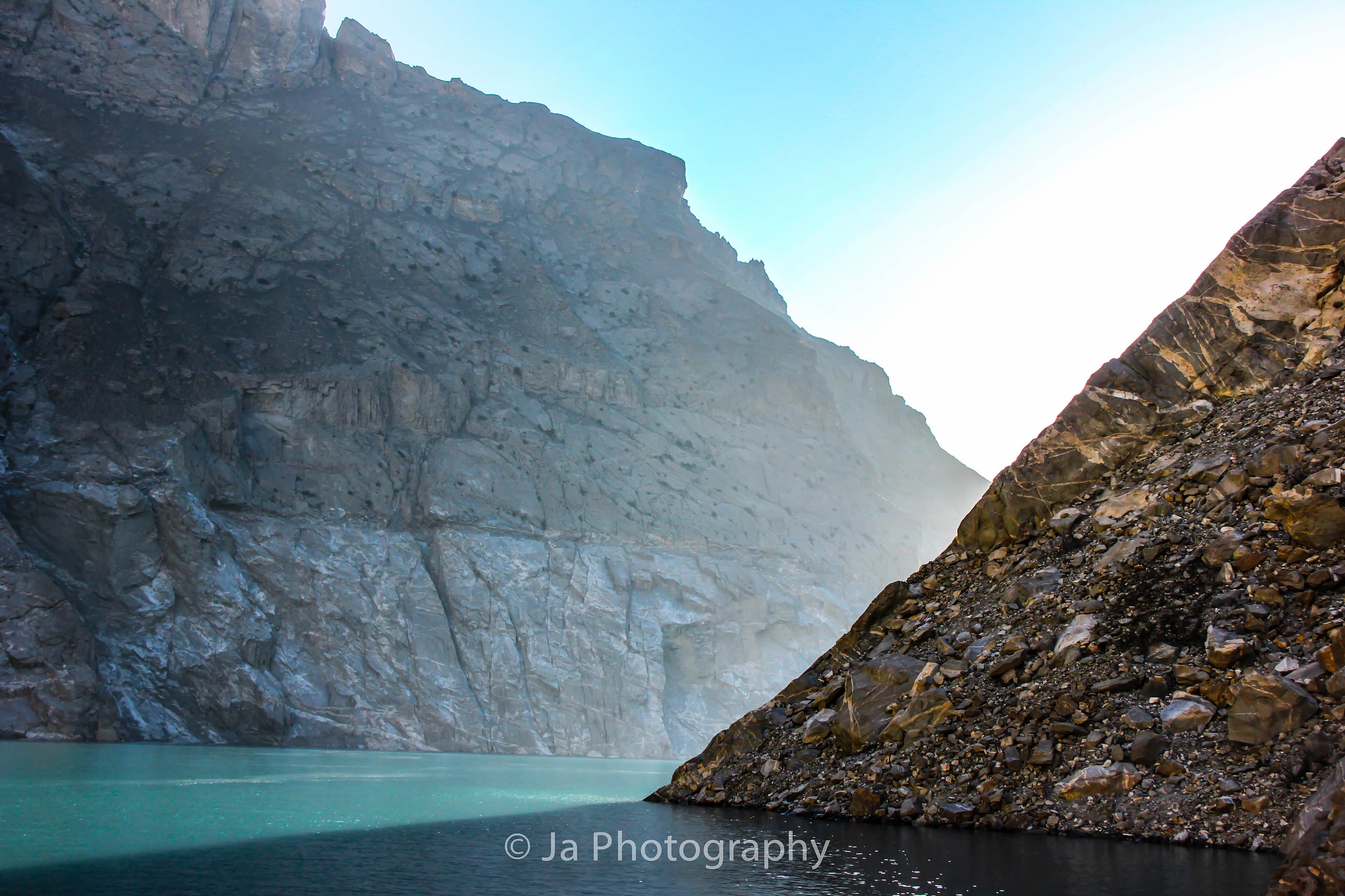 Attabad Lake, Hunza